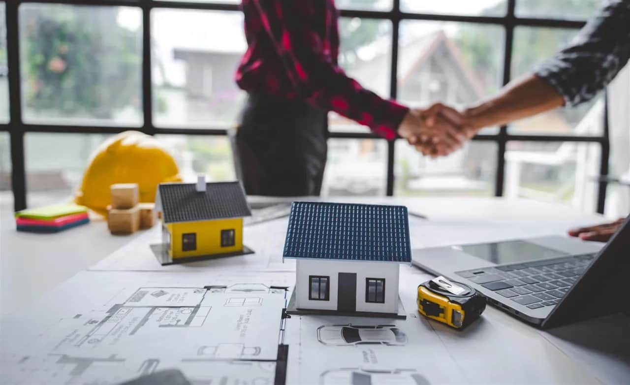 O co zapytać dewelopera, aby uniknąć kosztownych błędów przy zakupie?